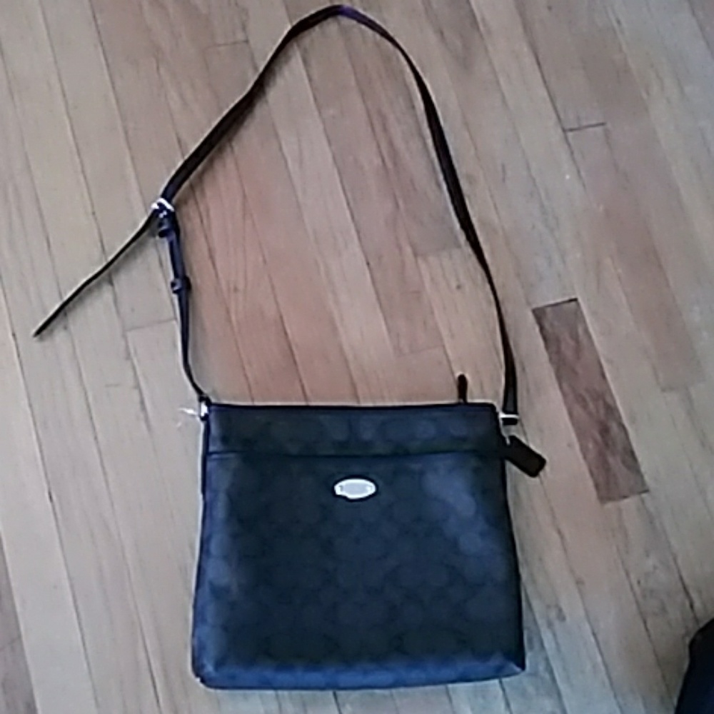 Coach shoulder bag brown